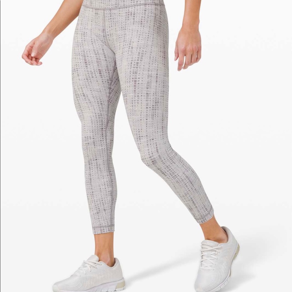 Lululemon Wunder Under Crop